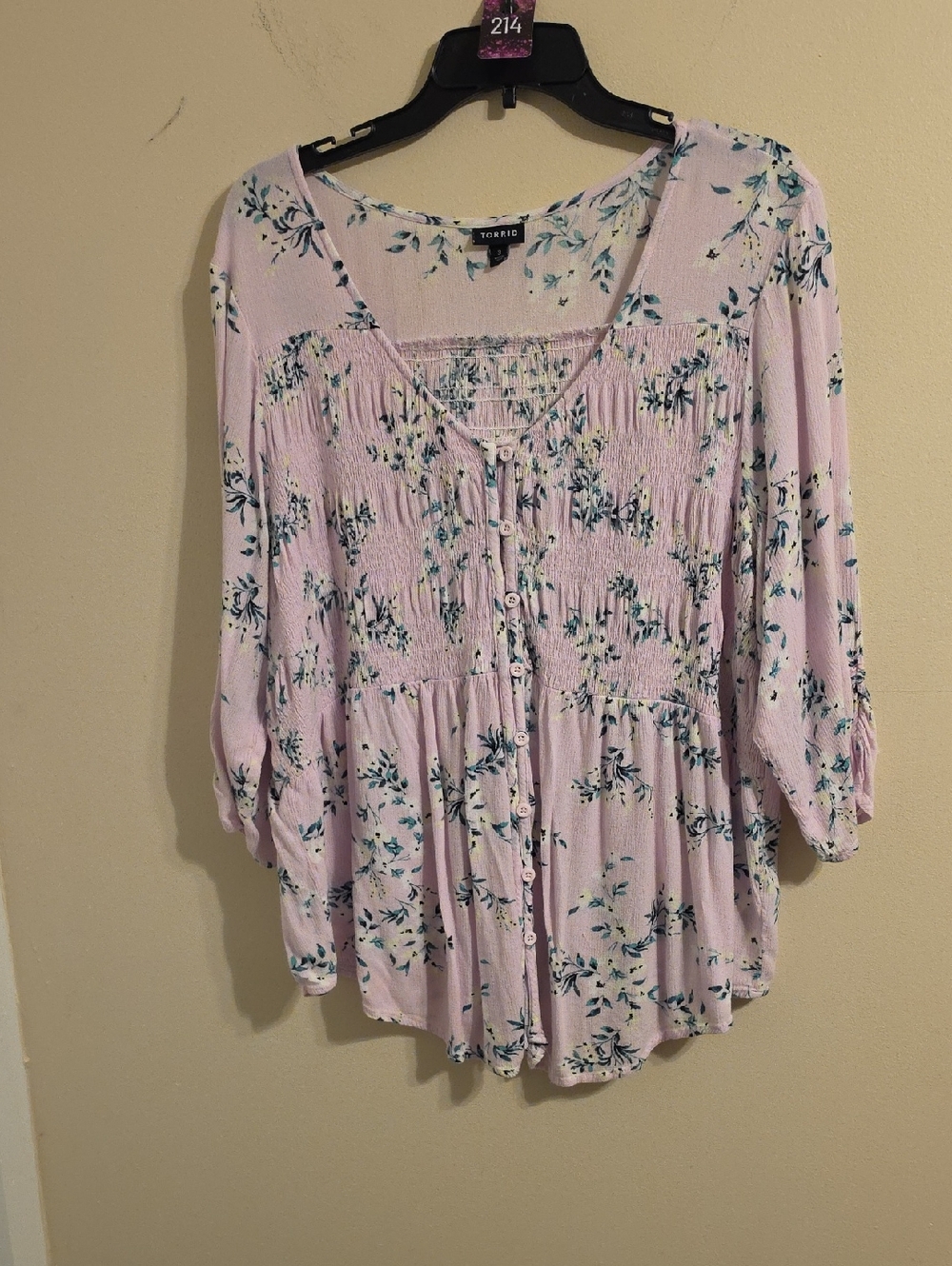 Torrid Pink Floral V Neck Button Up Blouse. In  EUC